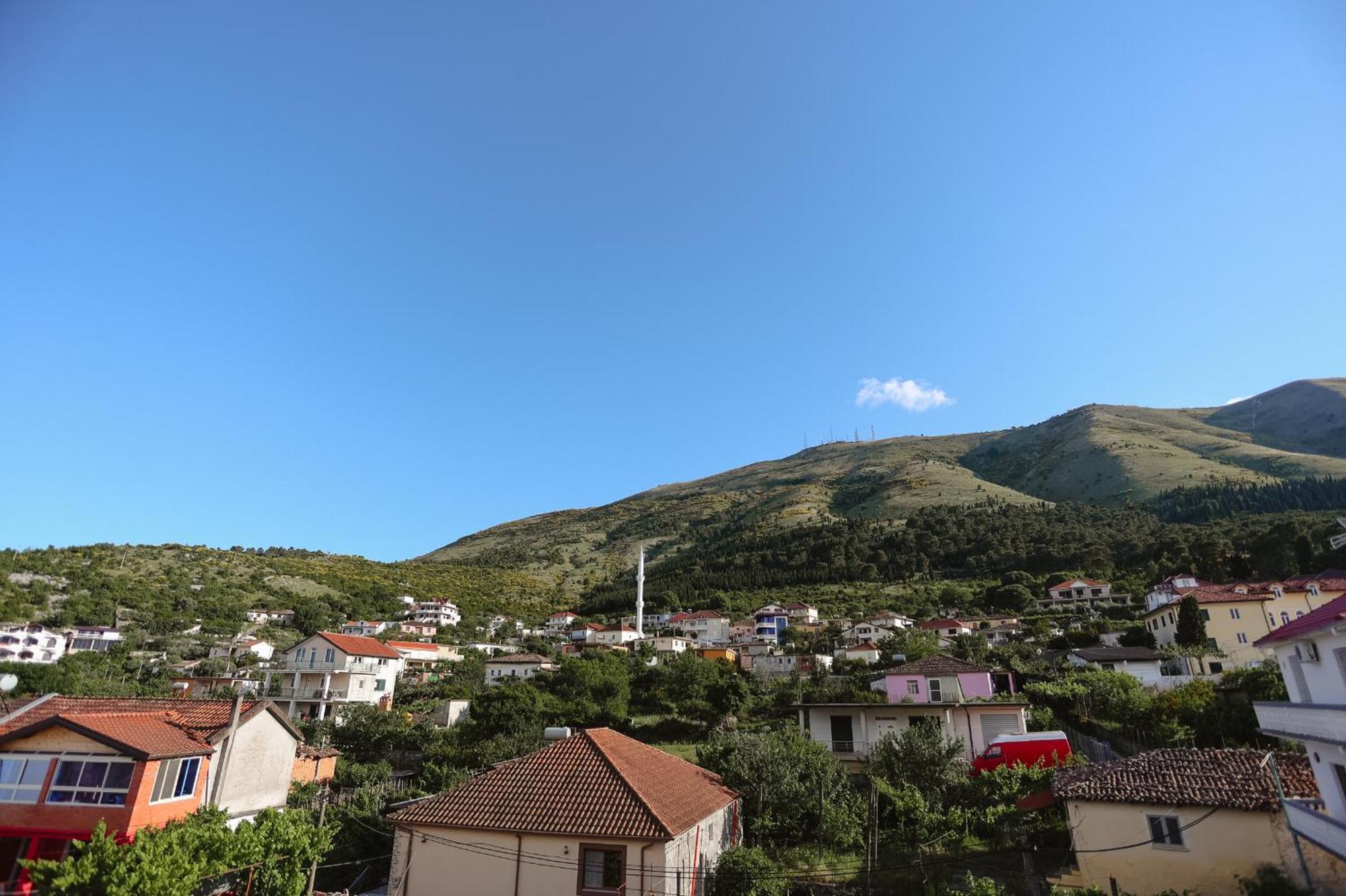 Hotel Shkodra Lake Široka エクステリア 写真