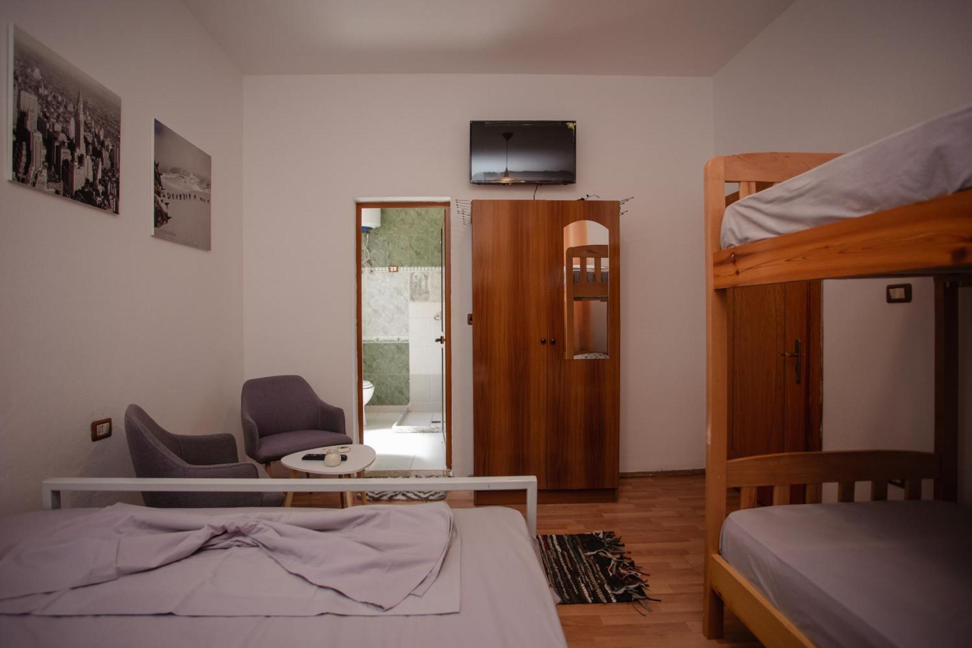 Hotel Shkodra Lake Široka エクステリア 写真