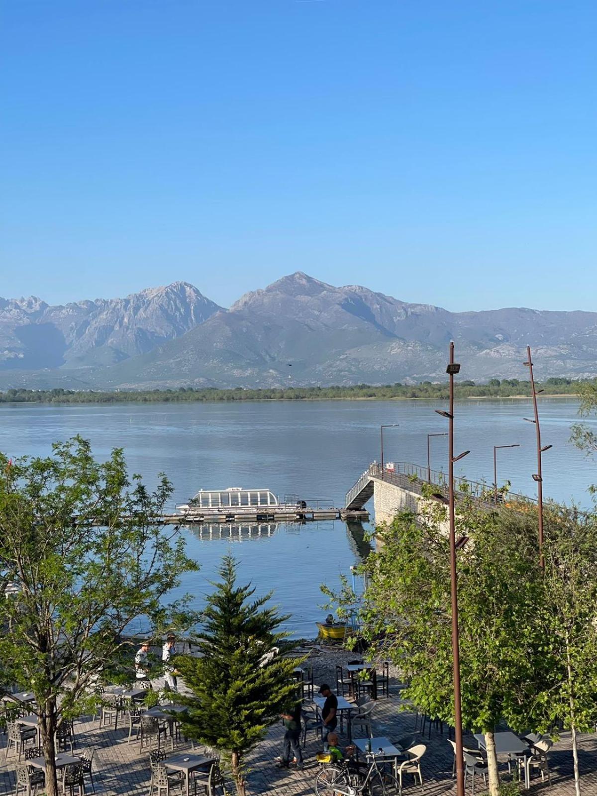 Hotel Shkodra Lake Široka エクステリア 写真