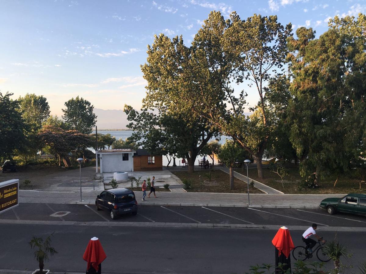 Hotel Shkodra Lake Široka エクステリア 写真