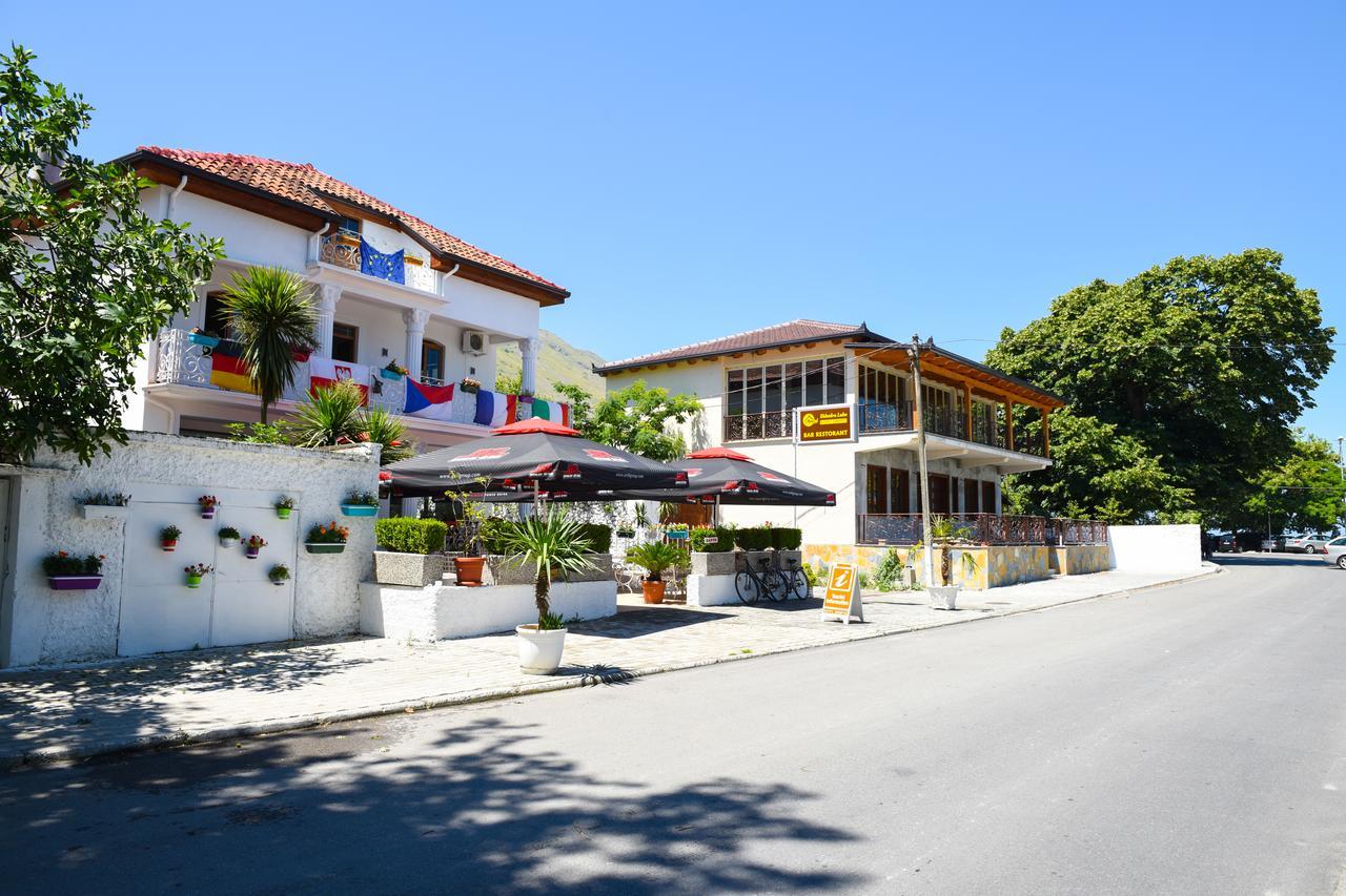 Hotel Shkodra Lake Široka エクステリア 写真